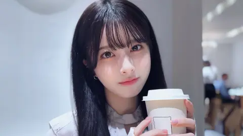 公交车翻车多人受伤